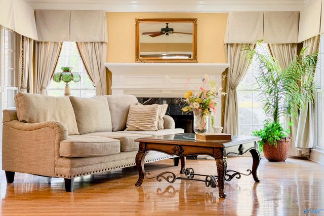 1538 Blackhall Lane SE, Decatur, AL 35601