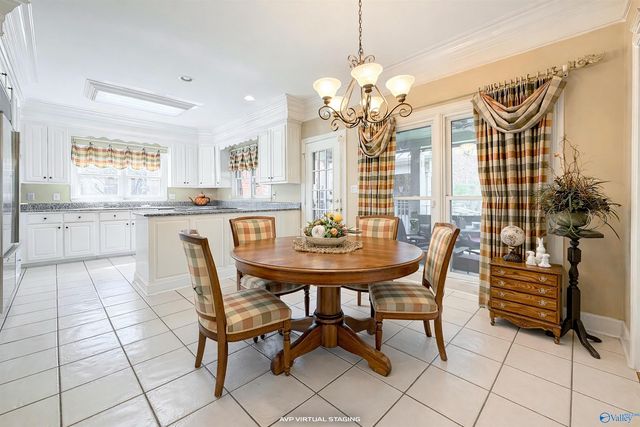 1538 Blackhall Lane SE, Decatur, AL 35601