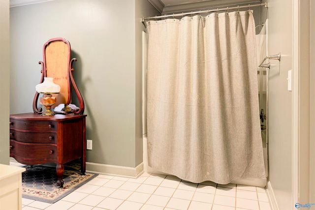 1538 Blackhall Lane SE, Decatur, AL 35601