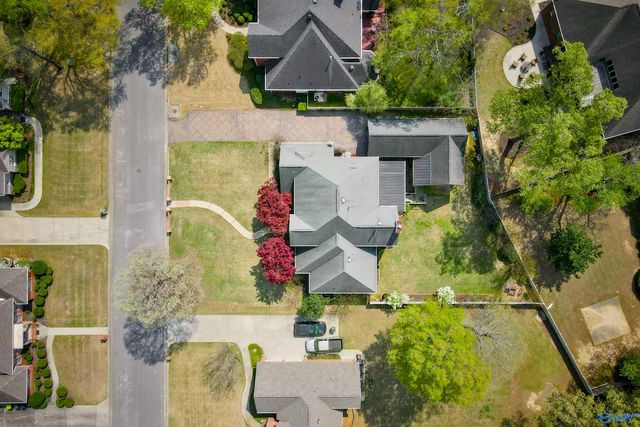 1538 Blackhall Lane SE, Decatur, AL 35601