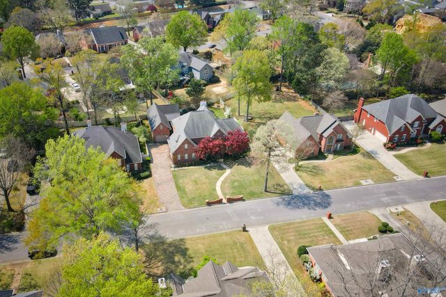 1538 Blackhall Lane SE, Decatur, AL 35601