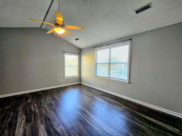 1566 Clark Sound Circle, Charleston, SC 29412