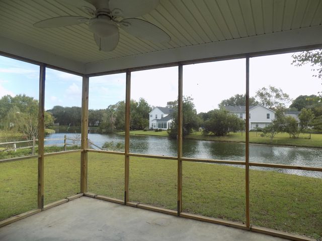 1566 Clark Sound Circle, Charleston, SC 29412