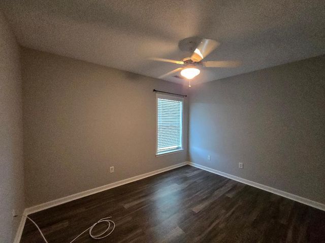 1566 Clark Sound Circle, Charleston, SC 29412