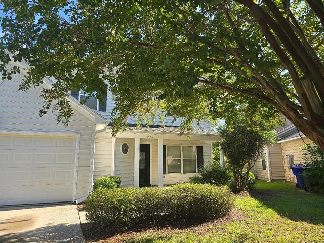 1566 Clark Sound Circle, Charleston, SC 29412