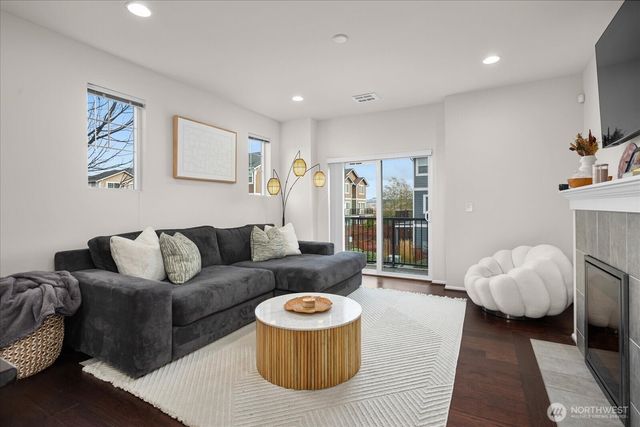 3322 31st Drive, Everett, WA 98201