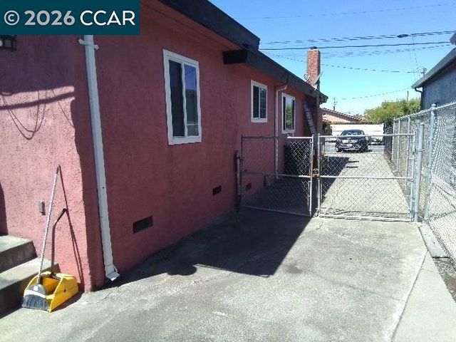 1872 16th Street, San Pablo, CA 94806
