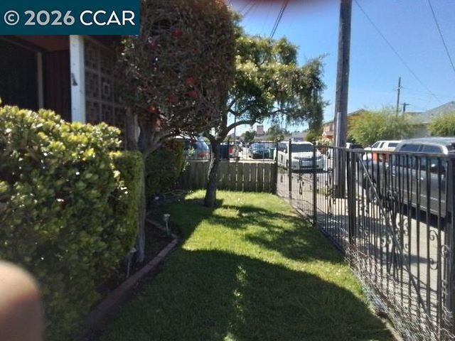 1872 16th Street, San Pablo, CA 94806