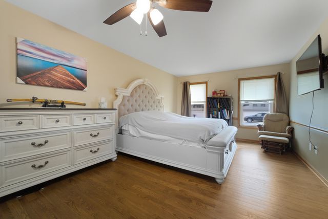 306 Bach Road, Schererville, IN 46375