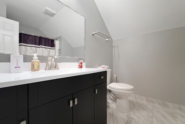 306 Bach Road, Schererville, IN 46375