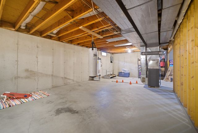 306 Bach Road, Schererville, IN 46375