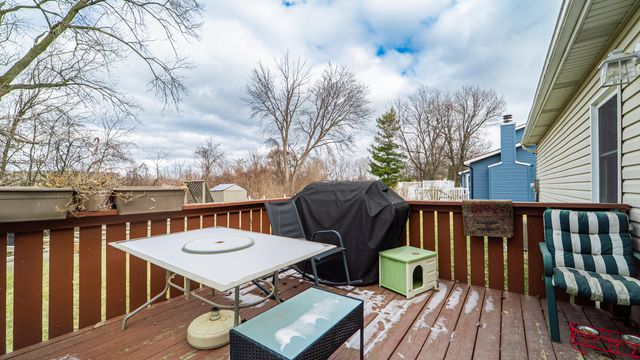 306 Bach Road, Schererville, IN 46375