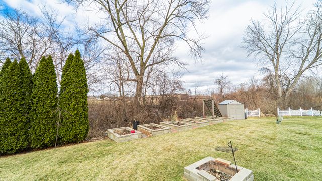 306 Bach Road, Schererville, IN 46375