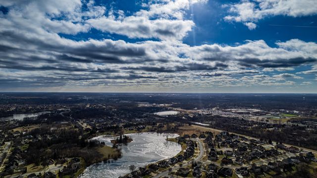 306 Bach Road, Schererville, IN 46375