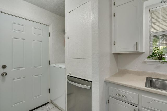 5400 DEWEY STREET, Wichita Falls, TX 76306