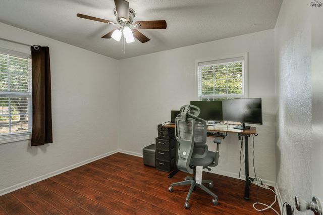 5400 DEWEY STREET, Wichita Falls, TX 76306