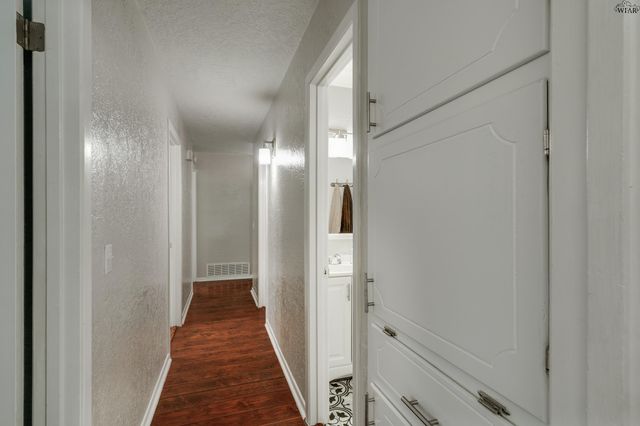 5400 DEWEY STREET, Wichita Falls, TX 76306