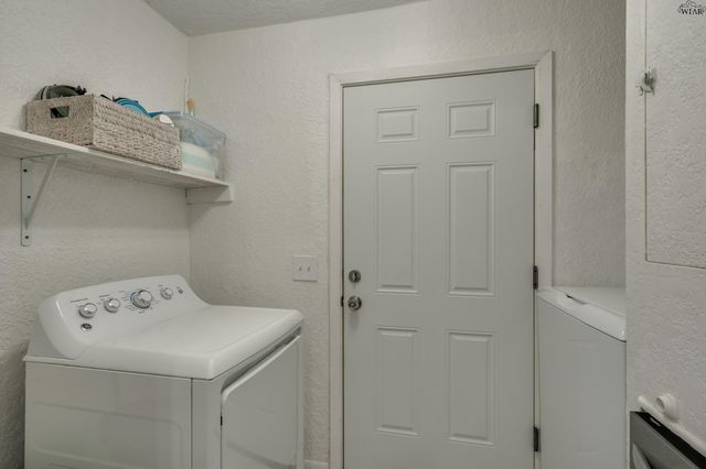 5400 DEWEY STREET, Wichita Falls, TX 76306