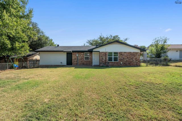 5400 DEWEY STREET, Wichita Falls, TX 76306