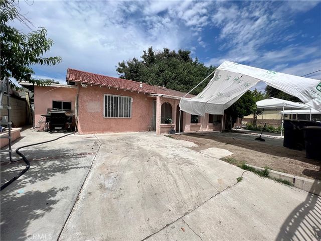 1206 W West 7th, San Bernardino, CA 92411