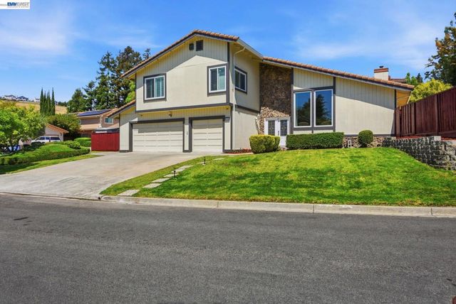 44304 Paiute Ct, Fremont, CA 94539
