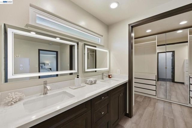 44304 Paiute Ct, Fremont, CA 94539
