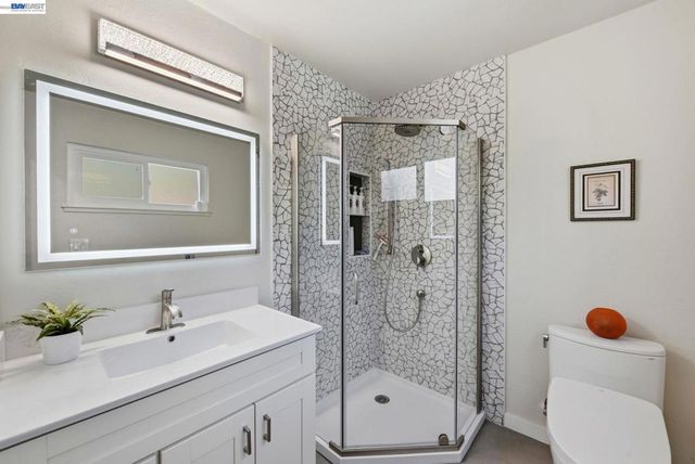 44304 Paiute Ct, Fremont, CA 94539