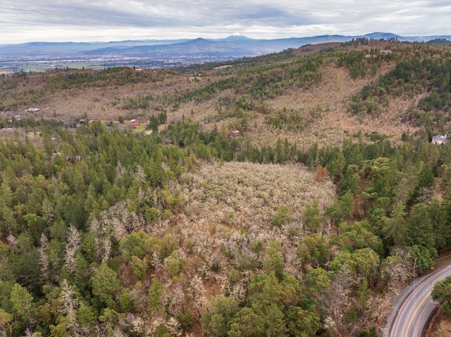 0 Sterling Creek Road, Jacksonville, OR 97530