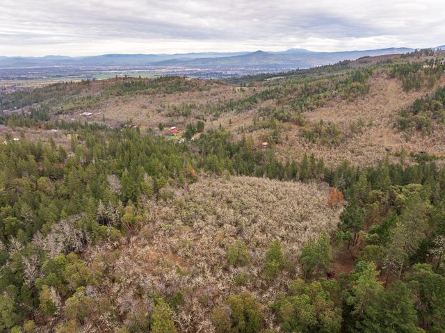 0 Sterling Creek Road, Jacksonville, OR 97530