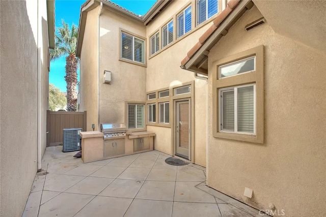 6264 Manzanita Way, Riverside, CA 92504