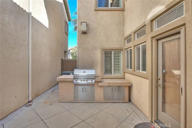 6264 Manzanita Way, Riverside, CA 92504