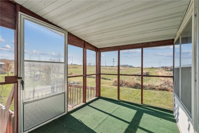 1280 S 15th Street, Marion, IA 52302