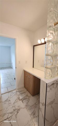 11321 SW 65th St, Miami, FL 33173