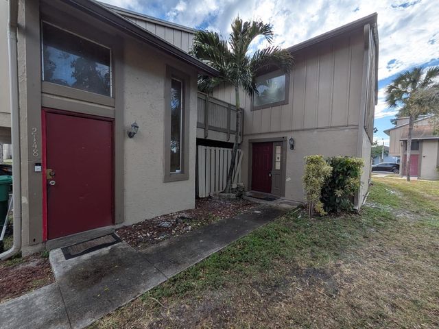 2142 NW 57th Avenue 14-A, Fort Lauderdale, FL 33313