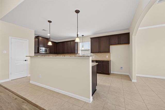 9058 Nina Road, Conroe, TX 77304