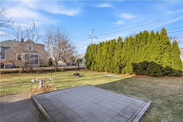 147 Warwick Street, Woonsocket, RI 02895