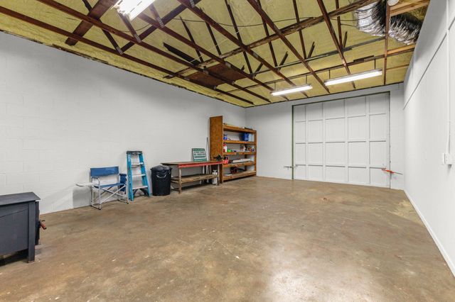 4895 Webbs Camp Rd, Walling, TN 38587