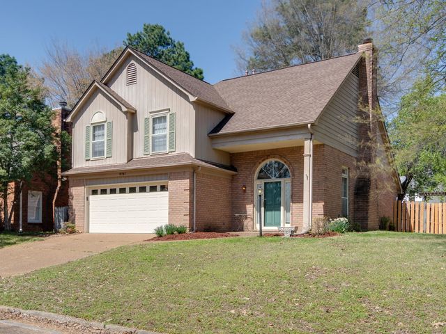 8747 CEDAR MILLS CIR, Memphis, TN 38016