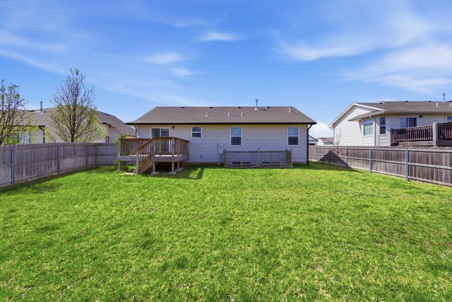 804 S Hedgewood, Andover, KS 67002