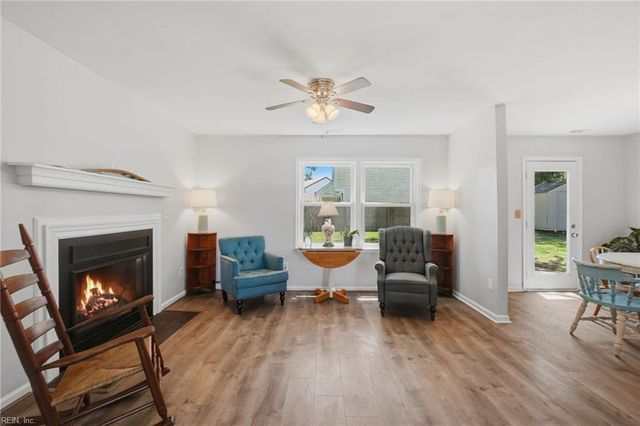 1697 Gallery AVE, Virginia Beach, VA 23454