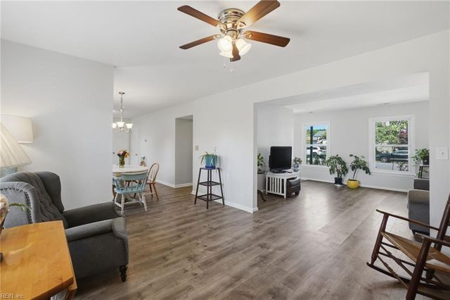 1697 Gallery AVE, Virginia Beach, VA 23454