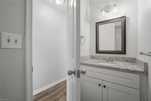 1697 Gallery AVE, Virginia Beach, VA 23454