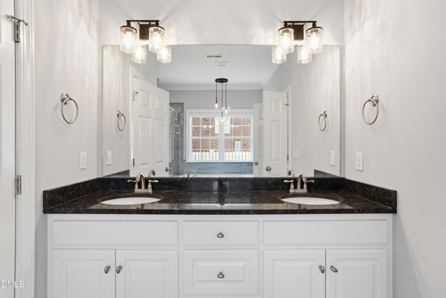 76 Eltham, Rocky Mount, NC 27804