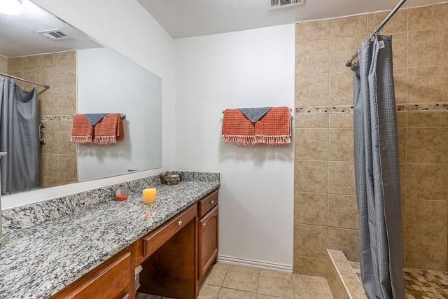 205 Saddle Road, White Settlement, TX 76108