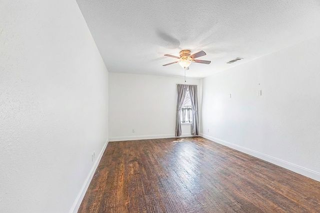 205 Saddle Road, White Settlement, TX 76108