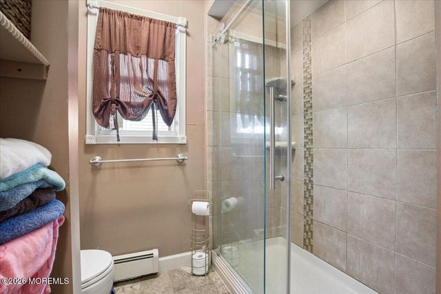 33 Monmouth Avenue, North Middletown, NJ 07748