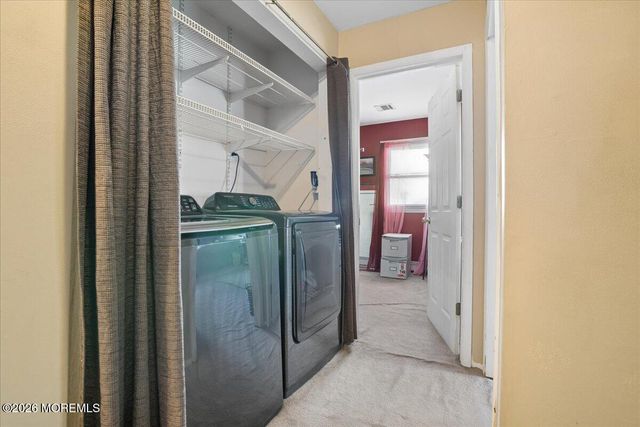 33 Monmouth Avenue, North Middletown, NJ 07748