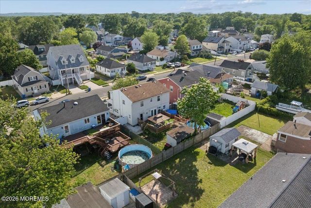 33 Monmouth Avenue, North Middletown, NJ 07748