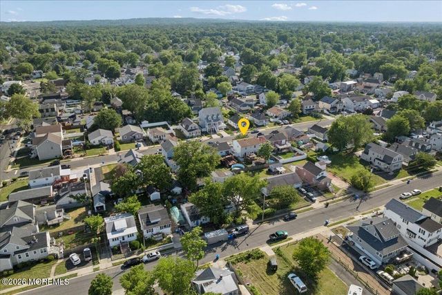 33 Monmouth Avenue, North Middletown, NJ 07748