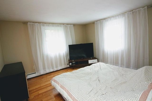 17 Janet Cir, Shrewsbury, MA 01545